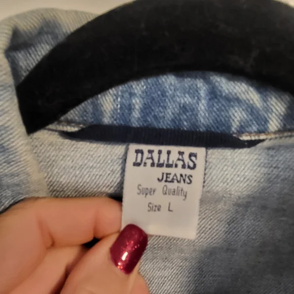 Stylish Light Blue Denim Jacket - Picture 5 of 8